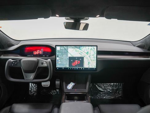 Used 2021 Tesla Model S Long Range image 13