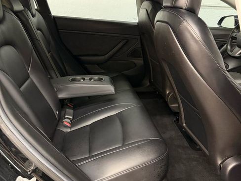 Used 2018 Tesla Model 3 RWD image 32
