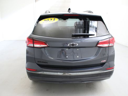 Used 2023 Chevrolet Equinox RS FWD image 8