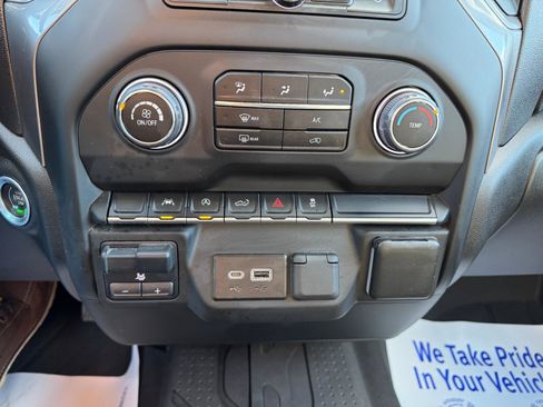 Used 2023 Chevrolet Silverado 1500 Custom image 33