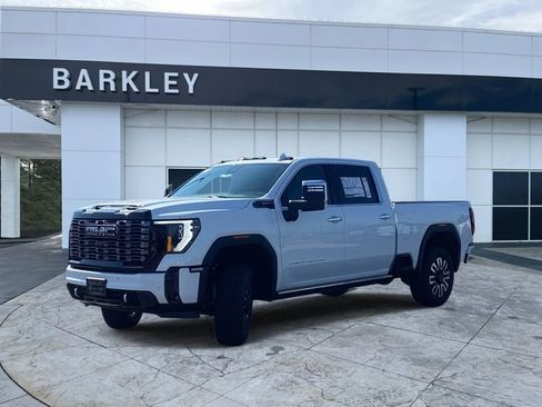 New 2026 GMC Sierra 2500 Denali Ultimate AWD/4WD image 6