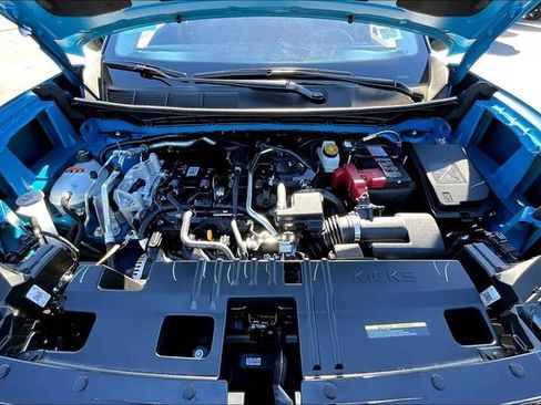 New 2026 Nissan Kicks SR w/ SR Premium Package image 12