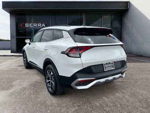 Certified 2025 Kia Sportage EX w/ EX Premium Package AWD/4WD image 2