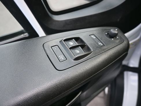 Used 2023 RAM ProMaster 2500 FWD image 8