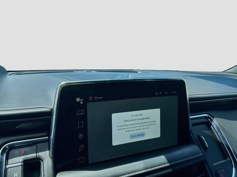 Used 2023 GMC Yukon AT4 w/ AT4 Premium Plus Package AWD/4WD image 17