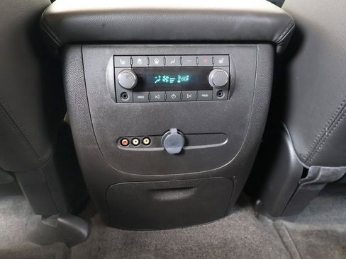 Used 2012 Chevrolet Suburban LTZ RWD image 47