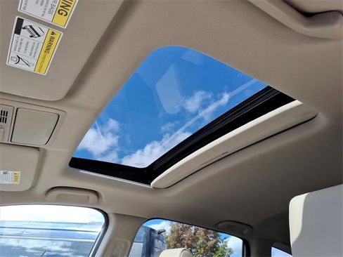 Used 2018 Honda CR-V EX-L image 9