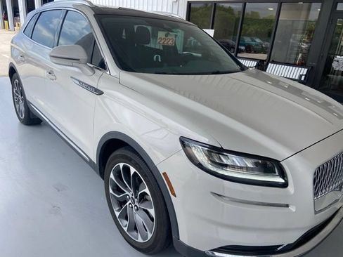 Used 2021 Lincoln Nautilus Reserve w/ Class II Trailer Tow Package FWD image 1
