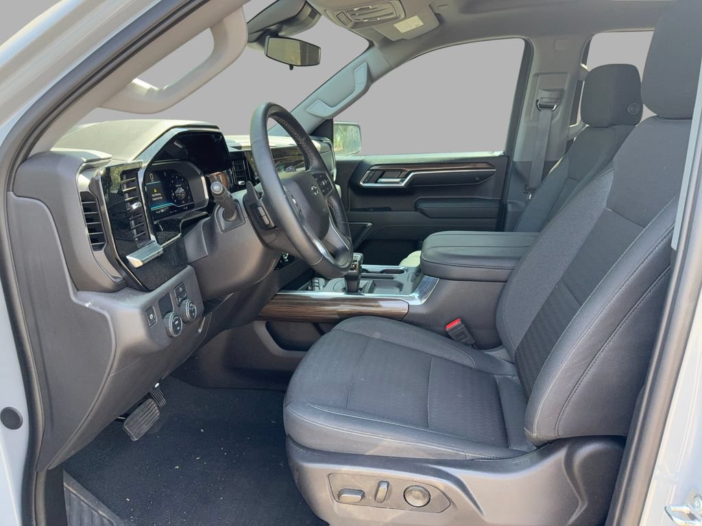 Used 2024 Chevrolet Silverado 1500 RST RWD image 13