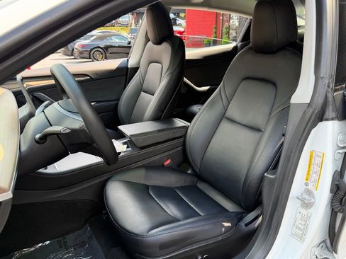 Used 2021 Tesla Model 3 Standard Range Plus RWD image 26
