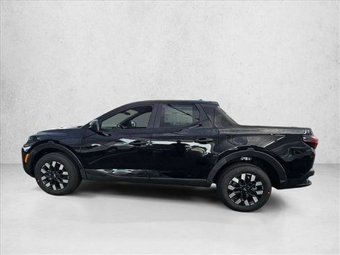 Used 2025 Hyundai Santa Cruz SE FWD image 5