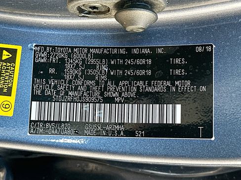 Used 2018 Toyota Highlander XLE image 12