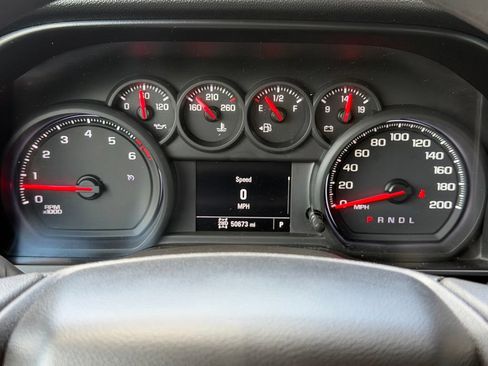Used 2019 Chevrolet Silverado 1500 Custom Trail Boss w/ Custom Convenience Package AWD/4WD image 18