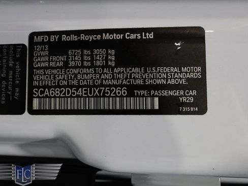 Used 2014 Rolls-Royce Phantom Drophead Coupe image 44