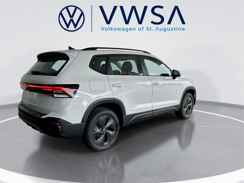 New 2026 Volkswagen Taos S image 7