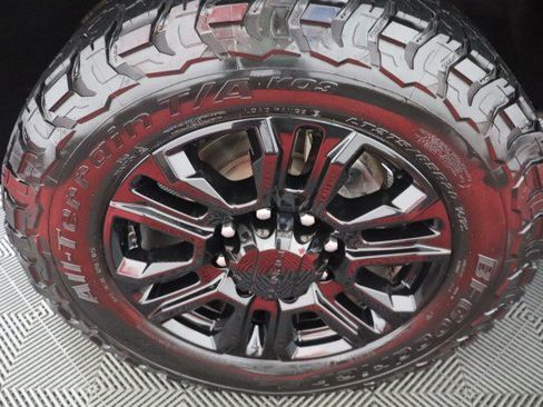 Used 2022 GMC Sierra 3500 Denali w/ Denali Black Diamond Edition AWD/4WD image 87