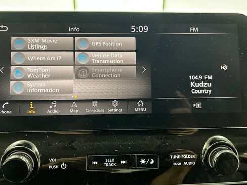 Used 2024 Nissan Armada Platinum w/ Captain's Chairs Package image 73