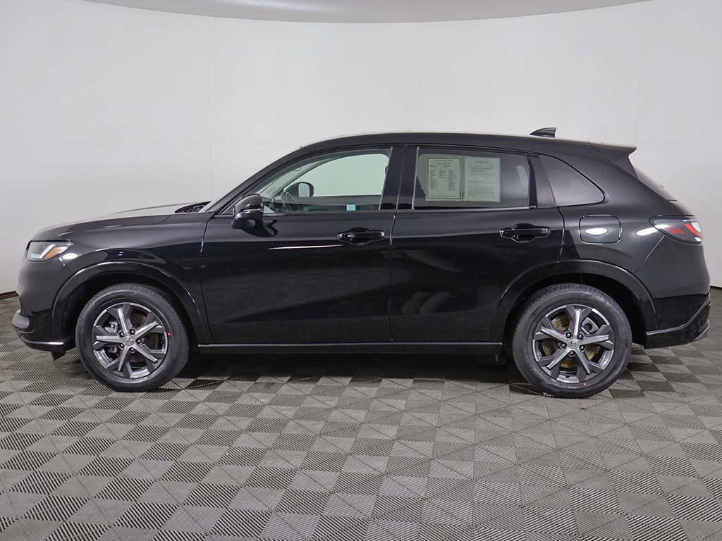 Certified 2025 Honda HR-V EX-L image 17