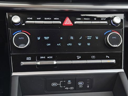 New 2026 Hyundai Santa Fe SEL FWD image 18