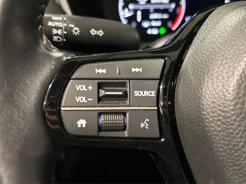 Used 2025 Honda HR-V Sport image 23