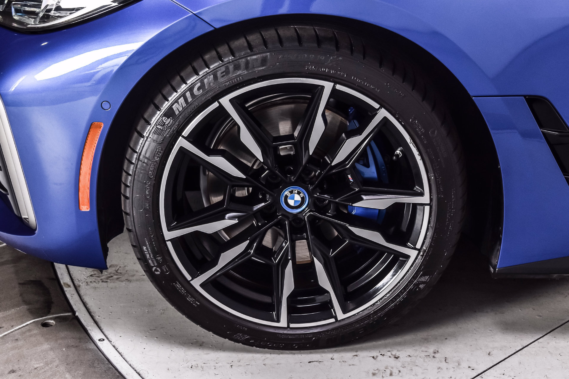 Used 2024 BMW i4 M50 w/ Premium Package AWD/4WD image 8