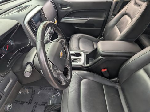 Used 2022 Chevrolet Colorado LT w/ Luxury Package image 20