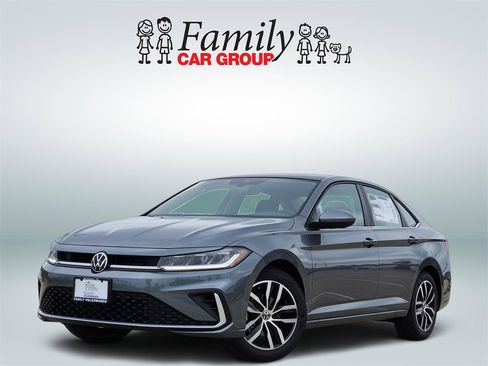 New 2026 Volkswagen Jetta SE image 1