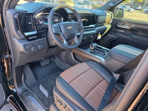 New 2026 Chevrolet Silverado 1500 High Country w/ High Country Premium Package image 9
