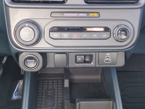 Certified 2025 Ford Maverick Lobo AWD/4WD image 25