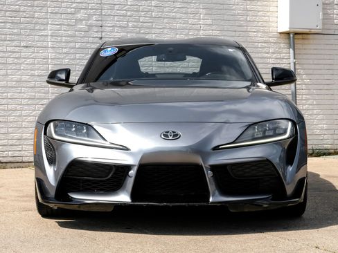Used 2021 Toyota Supra RWD image 4