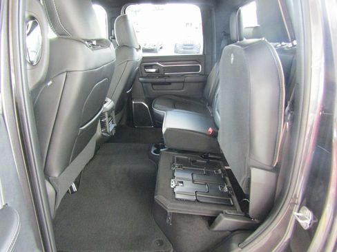 New 2026 RAM 2500 Laramie w/ Sport Appearance Package AWD/4WD image 34