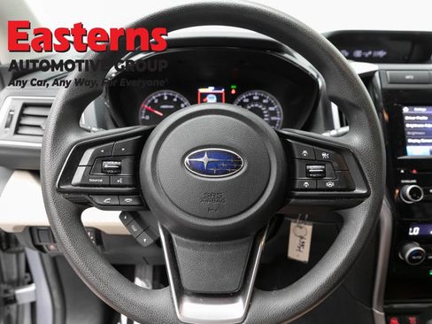 Used 2022 Subaru Ascent 8-Passenger AWD/4WD image 10