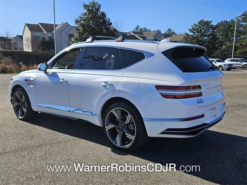 Used 2025 Genesis GV80 3.5T Prestige image 9