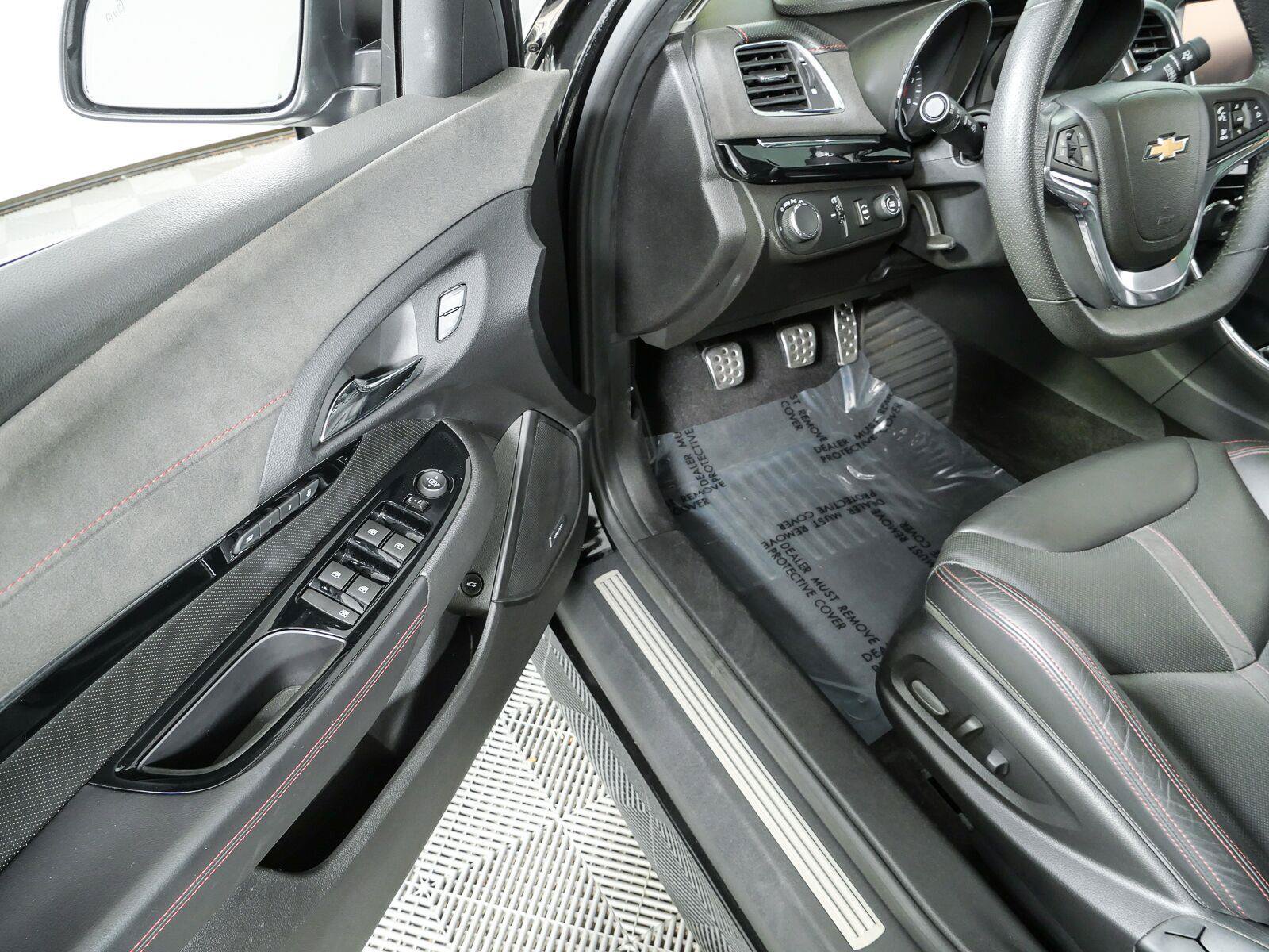 Used 2017 Chevrolet SS RWD image 10