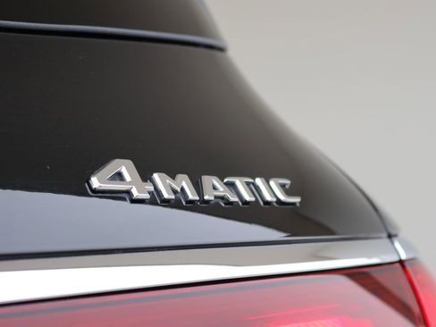 Used 2025 Mercedes-Benz GLS 450 4MATIC image 37