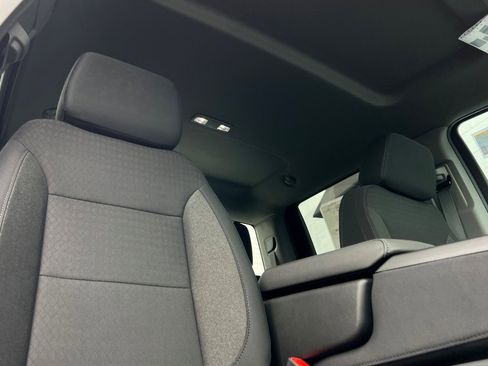 New 2025 Chevrolet Silverado 1500 LT image 18
