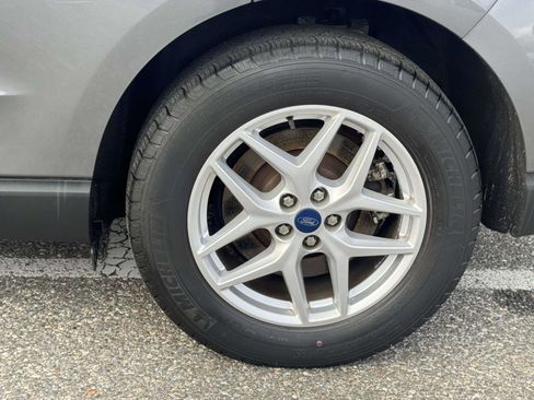 Certified 2022 Ford Edge SEL w/ Convenience Package image 7