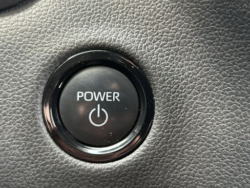 Certified 2025 Toyota Sequoia Limited AWD/4WD image 32