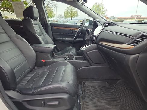 Used 2018 Honda CR-V Touring image 23