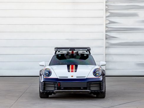 Used 2024 Porsche 911 Dakar AWD/4WD image 3