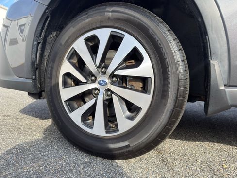 Used 2021 Subaru Outback Premium AWD/4WD image 10