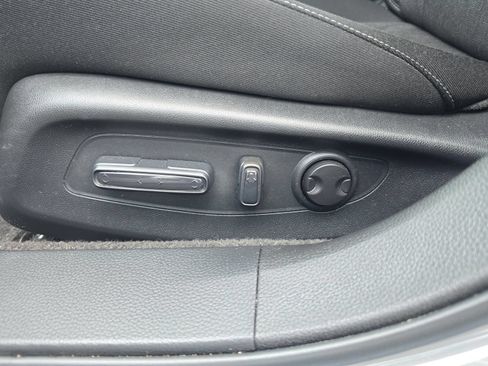 Certified 2025 Honda Accord SE image 16