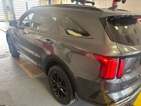 Used 2022 Kia Sorento SX AWD/4WD image 7