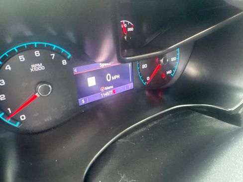 Used 2022 GMC Canyon Denali RWD image 17