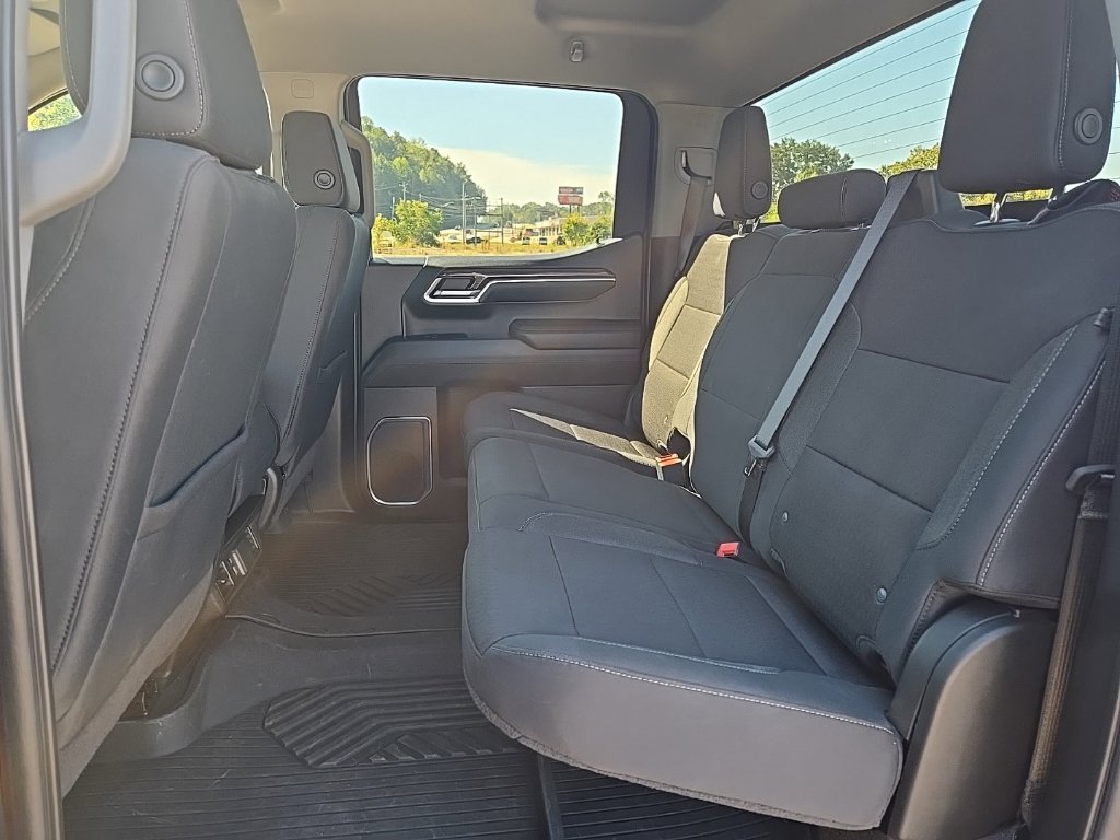 Used 2024 Chevrolet Silverado 1500 RST AWD/4WD image 19
