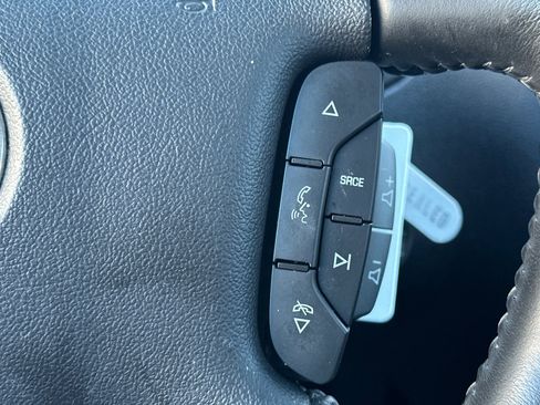 Used 2013 Chevrolet Impala LTZ image 25