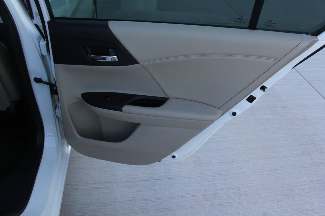 Used 2014 Honda Accord EX-L image 30