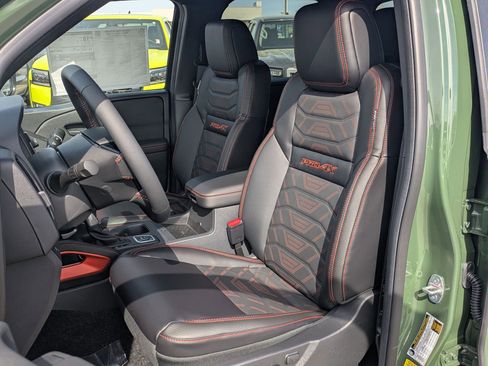 New 2026 Nissan Frontier PRO-4X w/ Pro Premium Package AWD/4WD image 13