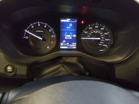 Used 2023 Subaru Crosstrek 2.0i Premium AWD/4WD image 23
