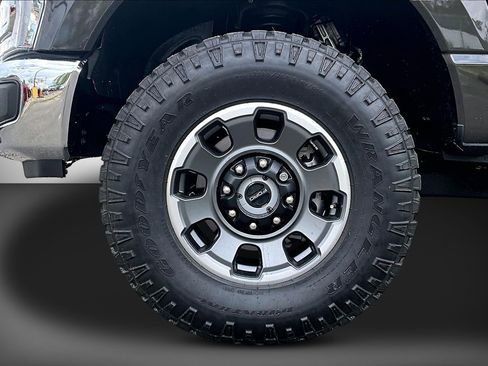 Used 2024 Ford F250 King Ranch w/ Tremor Off-Road Package AWD/4WD image 8